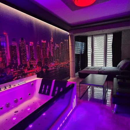 Apartament Manhattan Елк Екстериор снимка